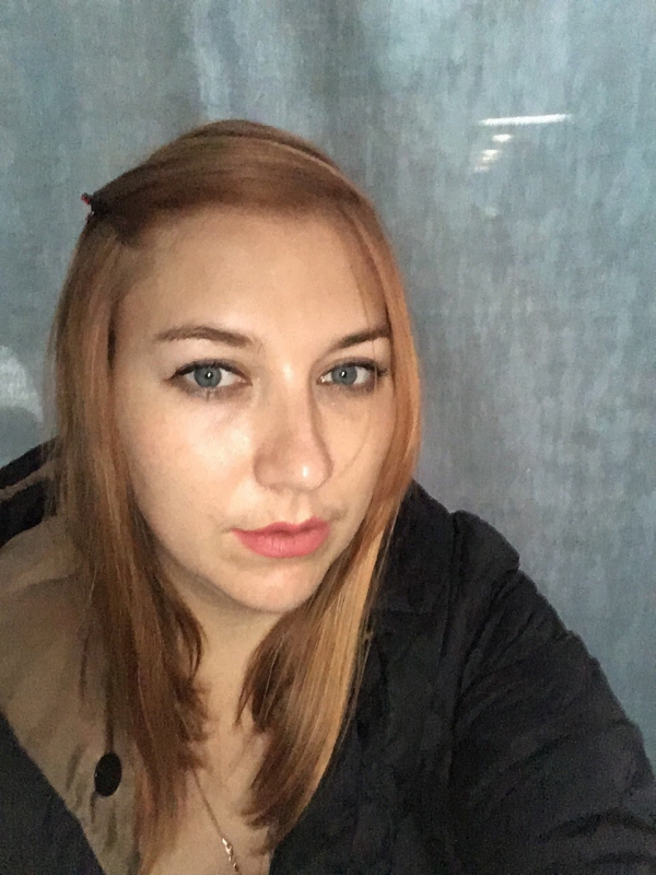 Умышленно не здороваясь без причины